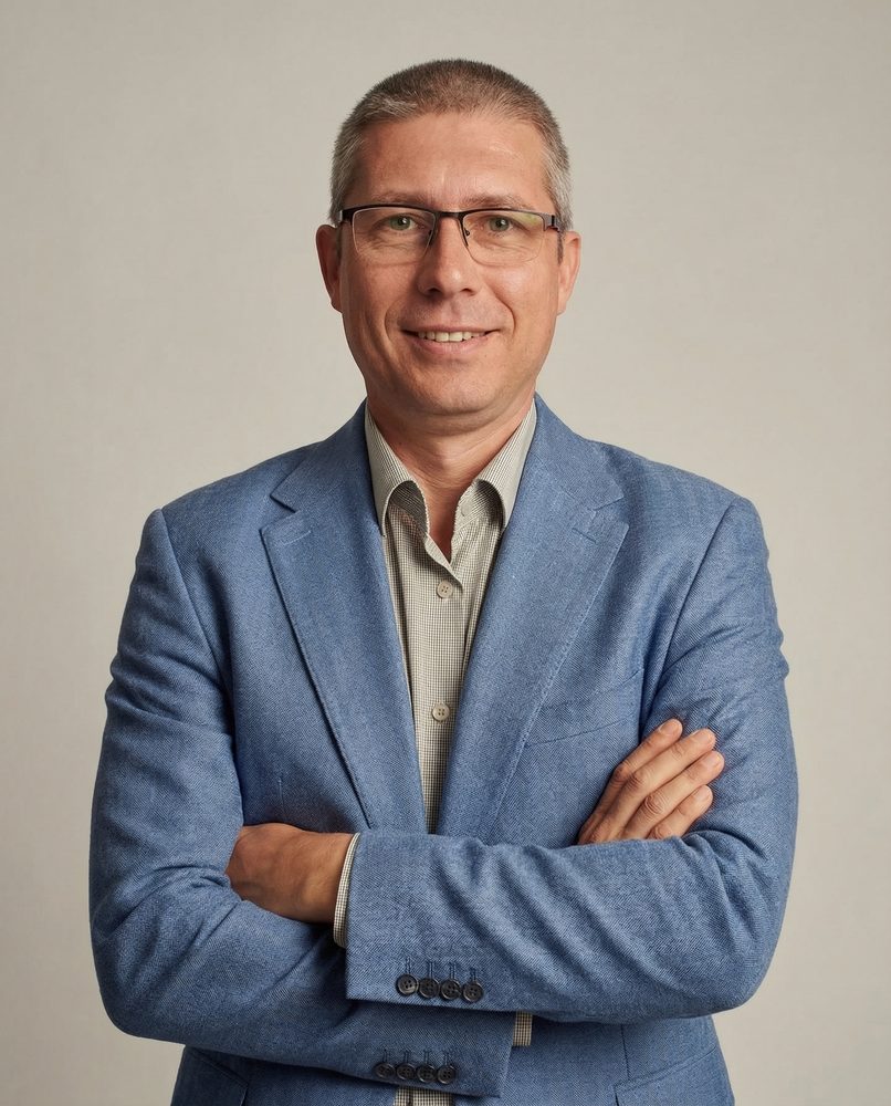 Александр Логинов